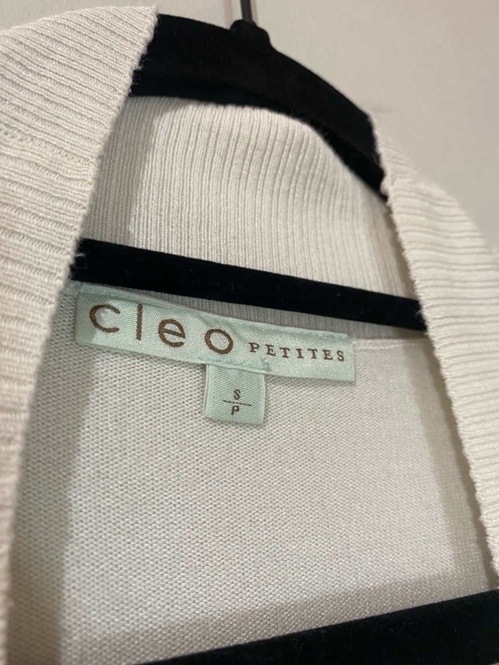 Cleo Cream Open-Front Rib-Trim Cardigan - Picture 2 of 3